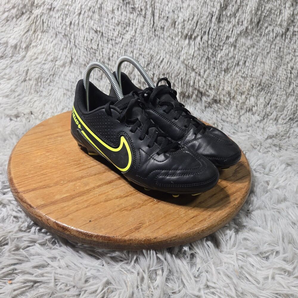 Nike Tiempo Black Soccer Cleats Boy Size 5.5Y Neon Yellow Lace Futbal 543258-002